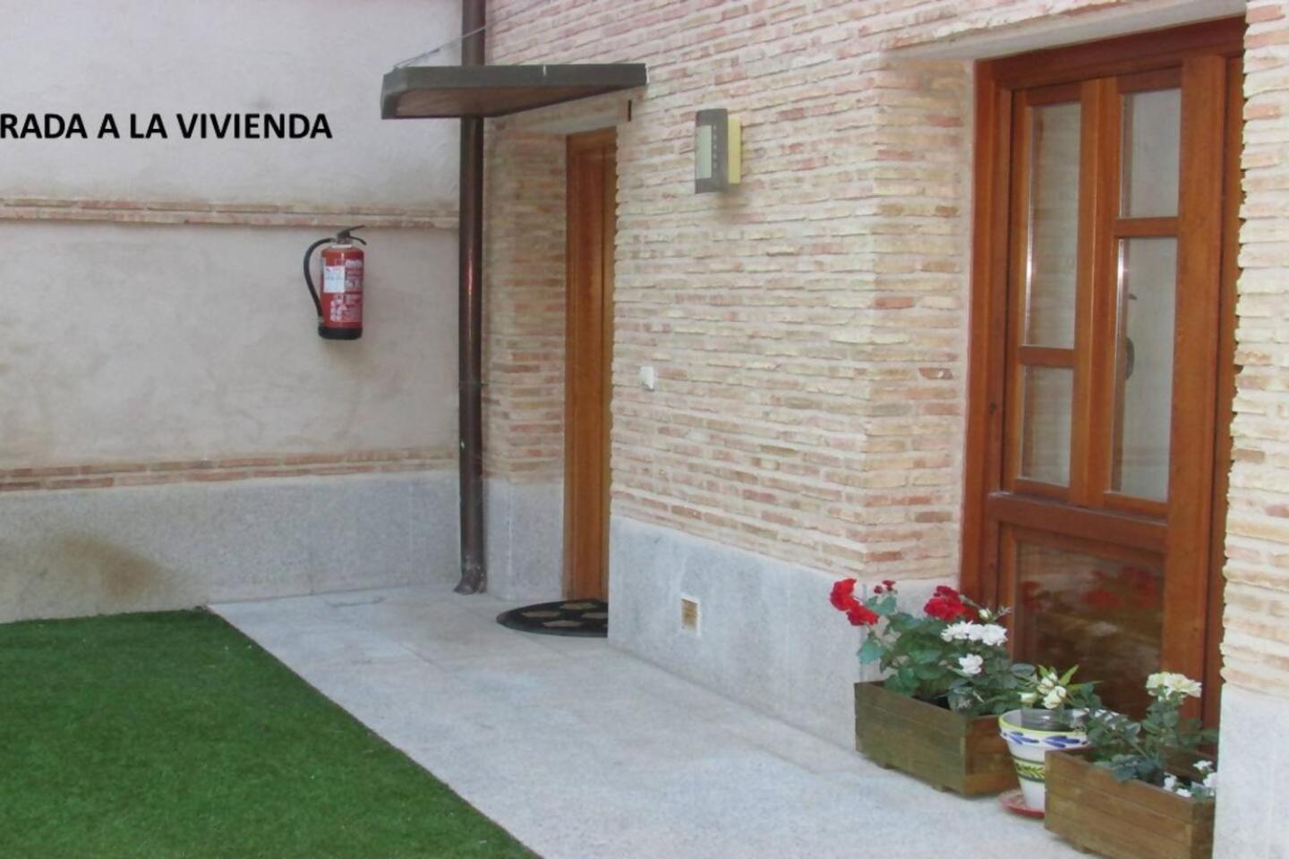 La Dama Del Jardin Del Nuncio Lägenhet Toledo Exteriör bild